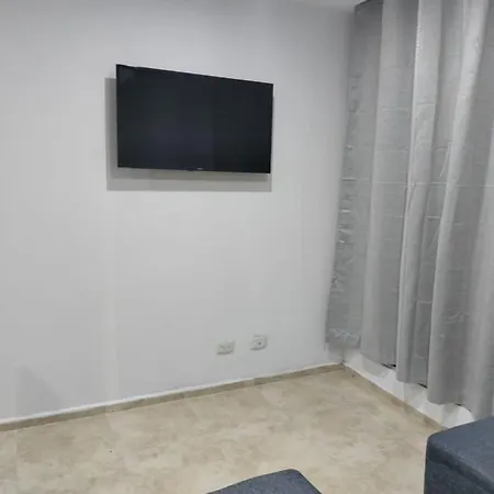 En